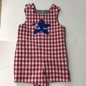 Bailey Boys 2T reversible shortall cow/ patriotic